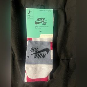 Nike SB Performance Cushioned Skateboarding 🛹 Socks